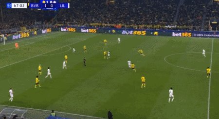 1741131276309063271.gif 多特.gif